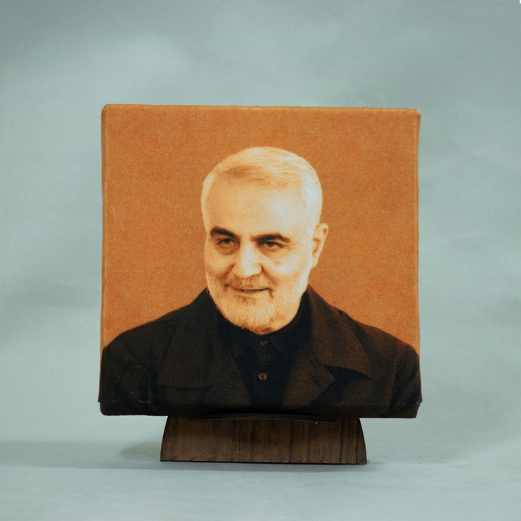قاب عکس شهید حاج قاسم سلیمانی